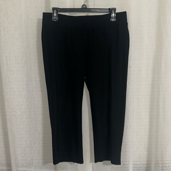 Eileen Fisher M Black Easy Fit Stretch Pull On Capri Pants - Picture 1 of 9